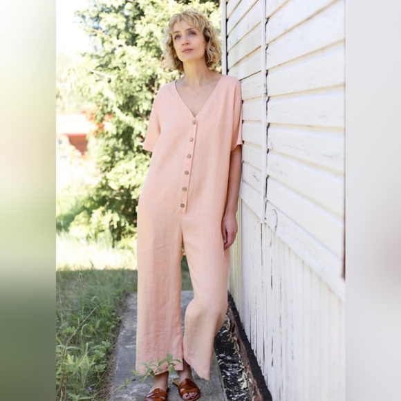 ‼️NEW IN‼️Dusty Pink Button-Down Jumpsuit Size L - Picture 1 of 5